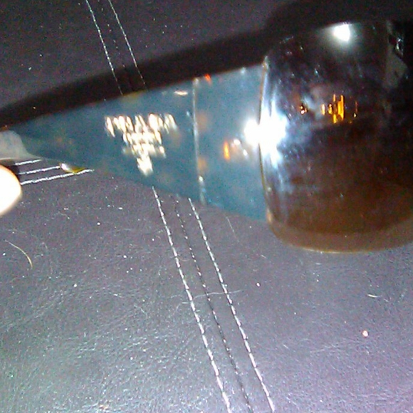 Woman\'s authentic Prada sunglasses main image 6